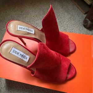 Steve Madden Vibrant Red Velvet Mules